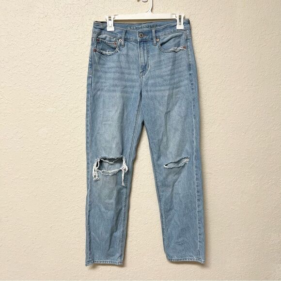 American Eagle Jeans Blue Denim 90s Straight Distressed Size 4 Regular Light - Picture 1 of 7
